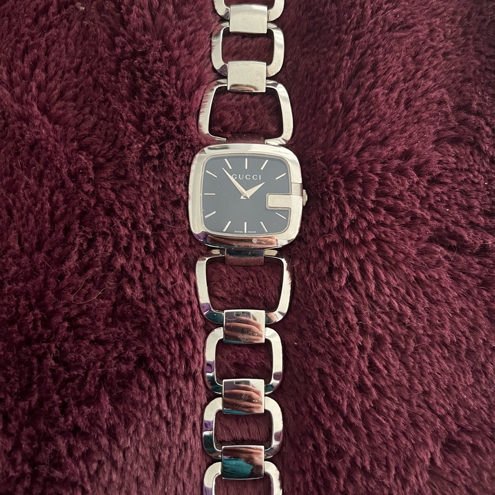 Black Stainless Steel G 125.4 Women’s Wristwatch 32 MM